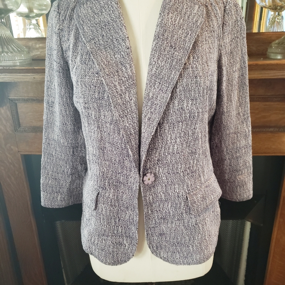 Light-Weight Jacket With Open Front